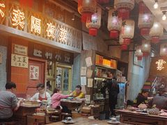 -旧街市鲜货老火锅(大光路店)