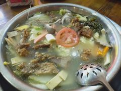 -泸州酸菜豆花火锅川师店