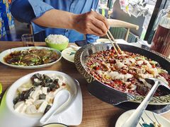 -金三可市井水煮鱼(金碧园店)