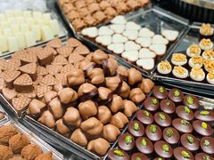 -Laderach 莱德拉(上海环贸iapm店)