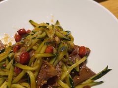 -关东小磨东北菜(上海长风大悦城店)
