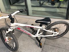 -SPECIALIZED闪电自行车(北苑路店)