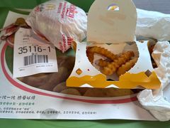 -麦当劳(虹梅路地铁站店)