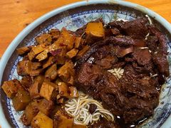 红烧牛肉面-旺泉餐饮店·清真牛肉面馆