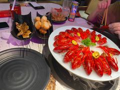 -沪小胖小龙虾(淮海中路旗舰店)