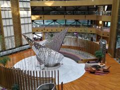 -上海滴水湖皇冠假日酒店