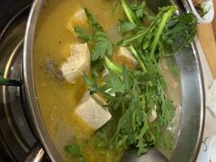 -阿妈土锅鸡