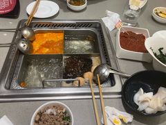 -海底捞火锅(旭辉MALL店)