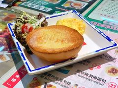 脆脆奶油猪配牛奶炒滑蛋-阿飛冰室(下沙店)