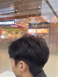 -川和潮人