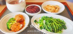 -臻康乃馨月子中心(集美店)
