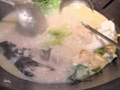 -陈大锅·岳阳鱼馆·地道岳阳菜(美食街店)