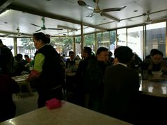 -华威达牛庄(黄埔大道西店)
