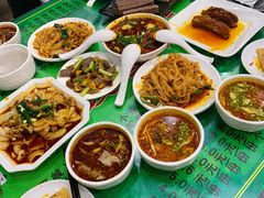 岐山擀面皮-令氏家外家周秦食府(高新店)