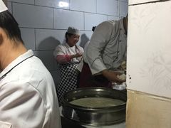 大堂-郑家包子牛肉拉面(尚勤路店)