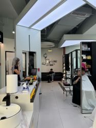 -U·NI SALON 造型