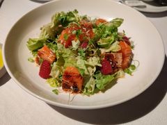 新西兰帝王鲑与鲑鱼籽沙拉-Bistro Wang 牛排馆
