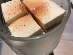 提拉米苏-穹六人间 people 6(岳阳路店)