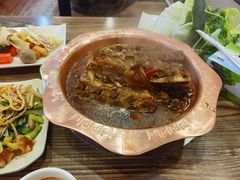 -黄记百味自助骨头王(红旗大街店)