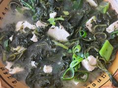 -华龙特色大骨鸡农家菜馆