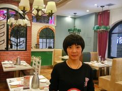 -闫府私房菜(经四路万达店)