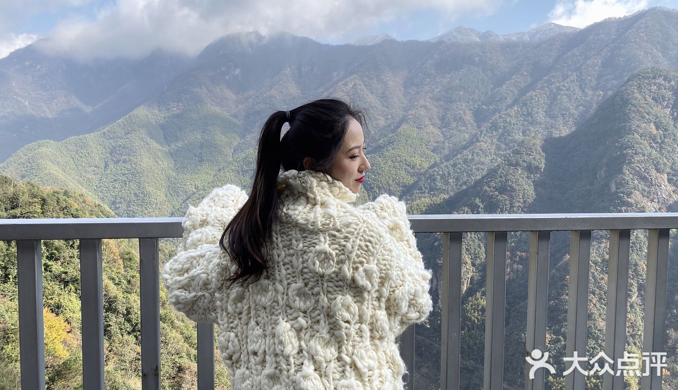 来山里呼吸一下新鲜空气