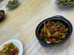 -江城燕子大排档(江汉路步行街店)