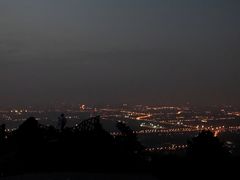 -鬼笑石后山停车场
