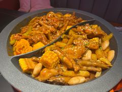 -多嘴超级肉蟹煲(中东店)