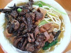 肥肠面-老窦肥肠板面