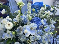 -亭亭鲜花店(中山北路店)