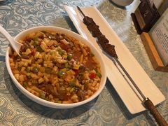 丁丁炒面-巴扎美食·新疆菜·西域歌舞表演餐厅(新疆大厦店)
