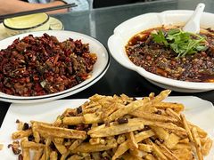 -小四川美食馆(幸福路店)