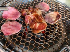 -牛信亭韩国料理·炭火烤肉(紫藤路店)