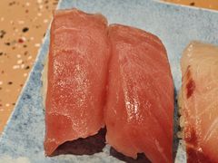 蓝鳍吞拿鱼中腹寿司-元气寿司(东方宝泰店)