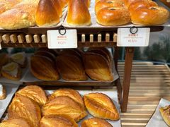 -CARINO BAKERY&CAFE(人广来福士店)