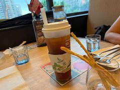 -必胜客(机场路店)