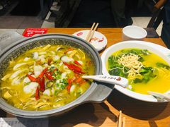 酸菜黑鱼-渝是乎酸菜鱼(龙旗购物中心店)