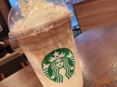 -星巴克臻选(宁波世纪东方广场店)