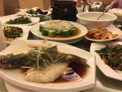 清蒸鲈鱼，丝瓜粉丝，韭菜炒虾仁-诚如金·南宁本地菜(信息港店)