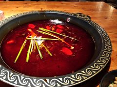 -三道苗苗鱼·美蛙黄辣丁(八里店)