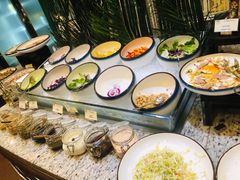 自助取餐区-怡豪大饭店·银顶旋转餐厅