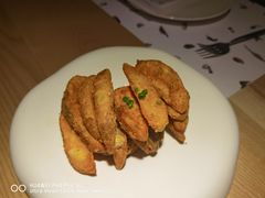 咸蛋黄焗薯角-ROIIN用心(杭州首店)