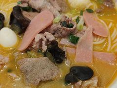 -粉小主·贵州酸汤牛肉粉(南京仙林金鹰店)