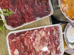 -杨老板·海鲜集市火锅·鲜切牛肉(中防万宝店)