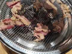 -青瓦餐厅·生鱼片·韩园烤肉(西塔店)