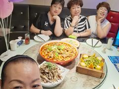 -巴特餐饮6加1音乐餐吧·新疆菜