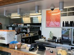 -怀托摩萤火虫洞