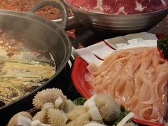 -赵美丽·重庆社区火锅·直营店(火车东站·中豪国际店)