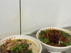 -文山荷鲜居(翠湖店)